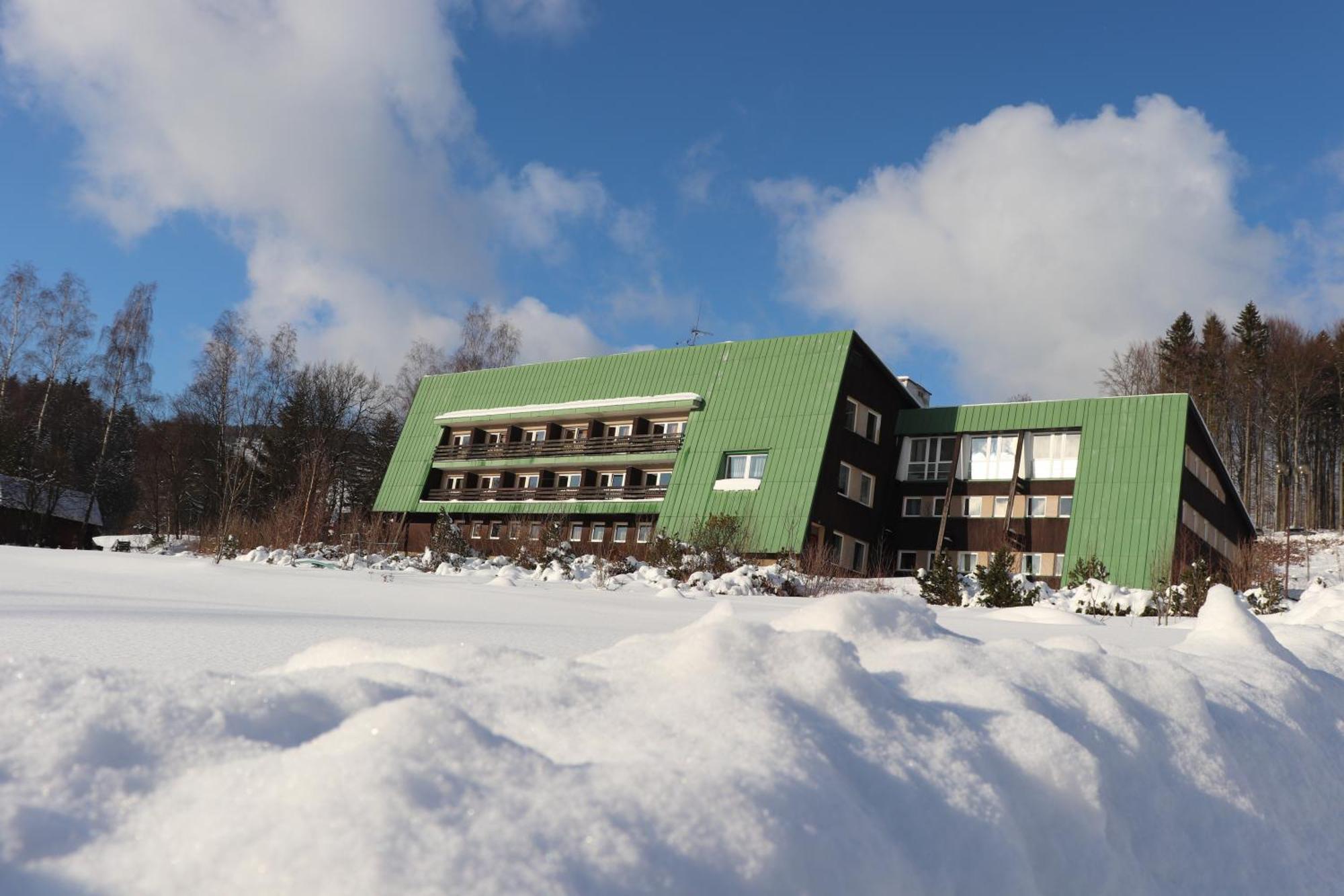 Hotel Albert - Retro Paseky nad Jizerou Esterno foto