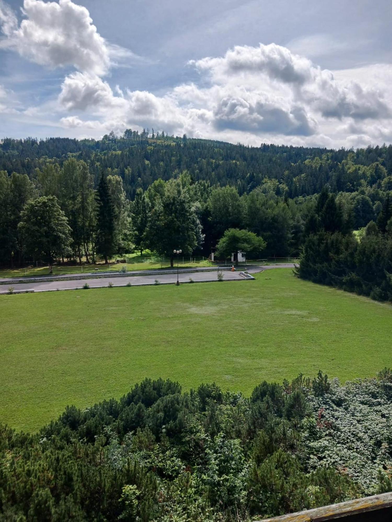Hotel Albert - Retro Paseky nad Jizerou Esterno foto