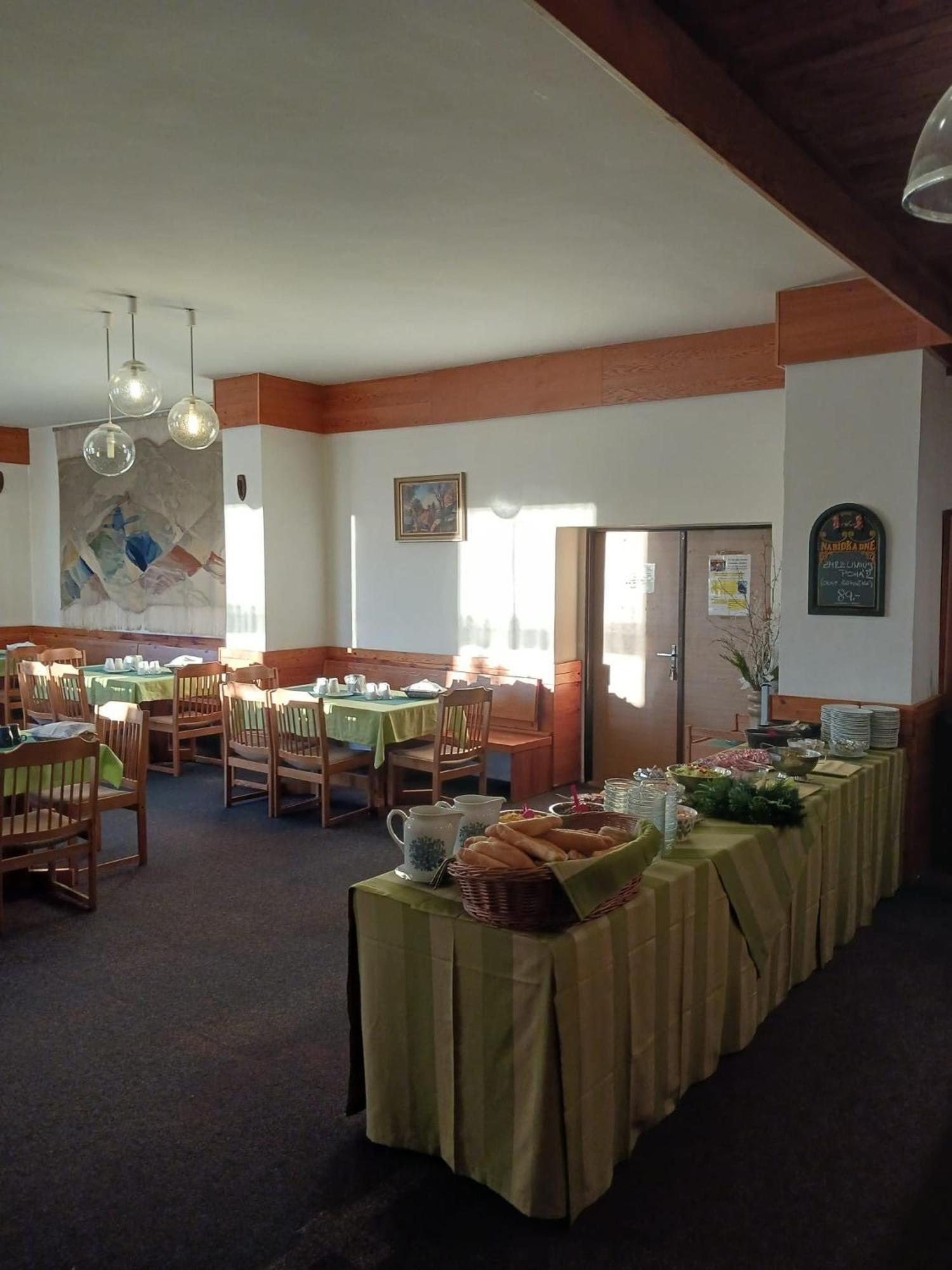 Hotel Albert - Retro Paseky nad Jizerou Esterno foto